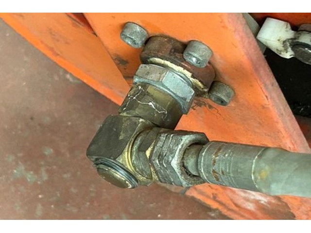 Kärcher spuit met waterdarm op haspel - afbeelding 4 van  5