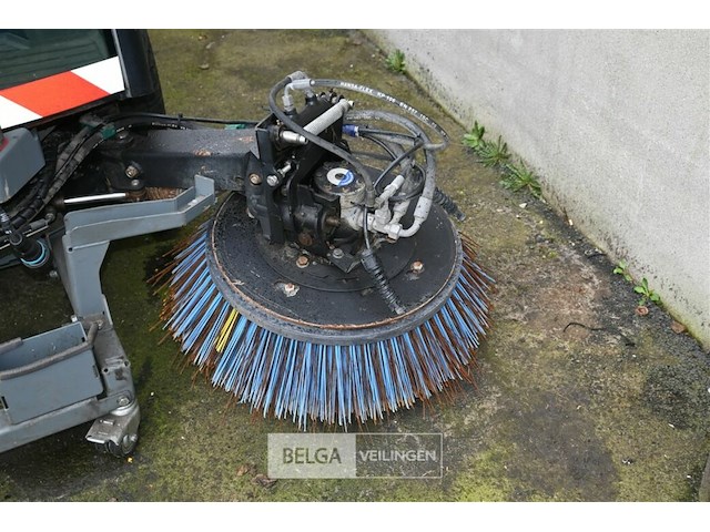 Kärcher veegmachine - afbeelding 4 van  19