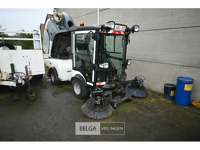 Kärcher veegmachine - afbeelding 1 van  19