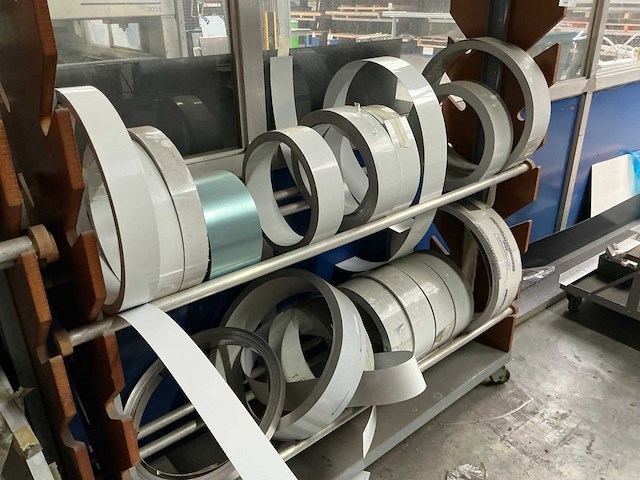 Karren (3x) met aluminium rollen band (40x) - afbeelding 7 van  15