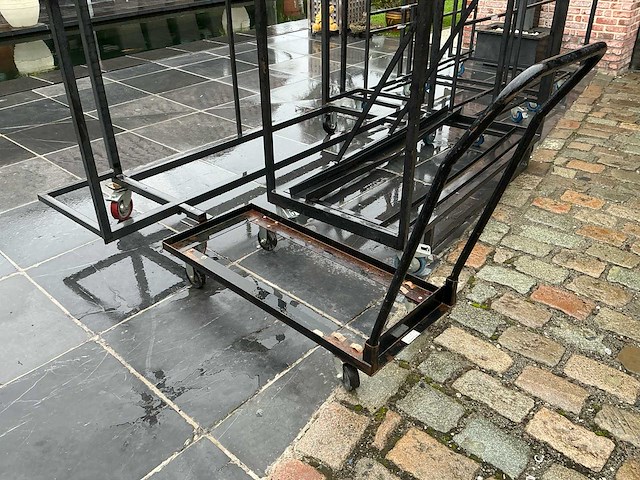 Karren voor statafels, stoelen en krukken (5x) - afbeelding 3 van  4