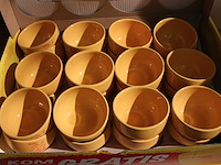 Karton 24 noodle potten - afbeelding 2 van  2