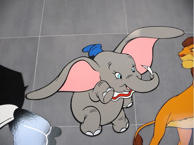 Kartonnen disney figuren (x4) - afbeelding 6 van  9