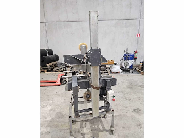 Kartonsealer / semi-automatische tapemachine - afbeelding 4 van  7