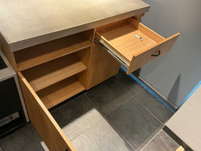 Kassameubel winkel meubilair - afbeelding 6 van  8