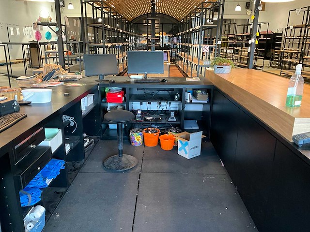 Kassameubel - afbeelding 7 van  16