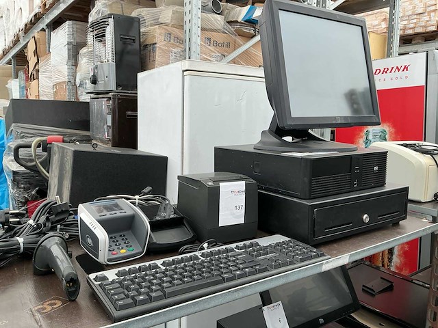 Kassaregister betaalautomaat,geldlade,scanner en monitor - afbeelding 1 van  3