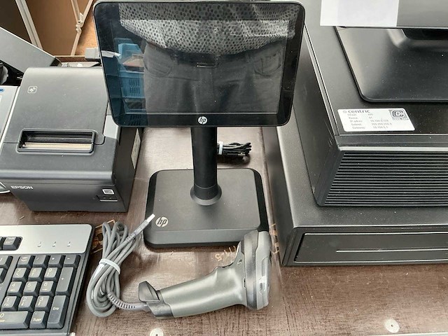Kassaregister betaalautomaat,geldlade,scanner en monitor - afbeelding 4 van  5