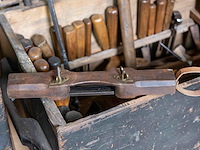 Kast 3_gereedschapskist gevuld - afbeelding 2 van  4