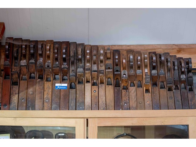 Kast 3_grote schaven - afbeelding 1 van  1