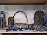 Kast 3_houten katrollen, hamers e.a. - afbeelding 2 van  4