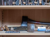 Kast 3_houthakkers materiaal e.a. - afbeelding 1 van  5