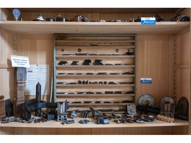 Kast 6_unieke collectie topie messen en boren - afbeelding 1 van  6