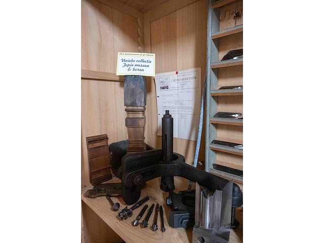 Kast 6_unieke collectie topie messen en boren - afbeelding 3 van  6