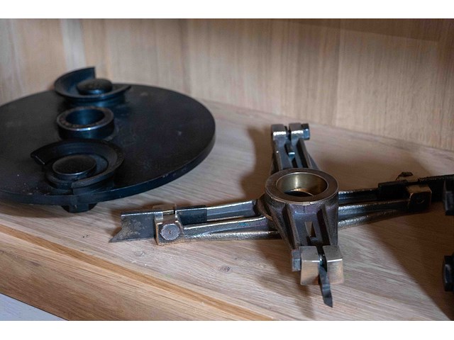 Kast 6_unieke collectie topie messen en boren - afbeelding 3 van  4