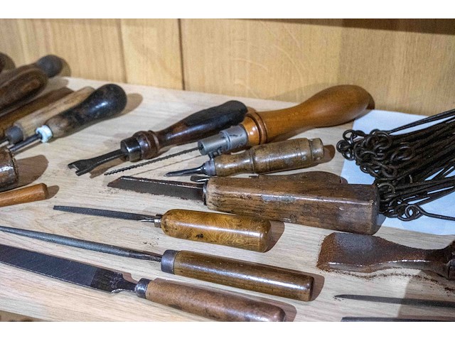 Kast 7_beitels e.a. - afbeelding 3 van  4