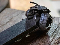 Kast 7_steenbeitels om ronde gaten te maken, passers e.a. met pièces uniques - afbeelding 3 van  5