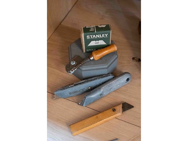 Kast 8_ijzeren schaven stanley e.a. - afbeelding 9 van  9