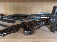 Kast 9_beitels, moersleutel e.a. - afbeelding 2 van  7