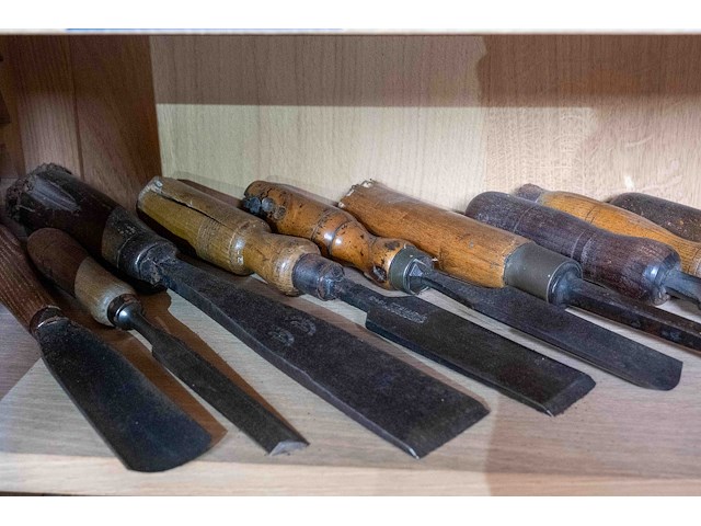 Kast 9_beitels, moersleutel e.a. - afbeelding 6 van  7