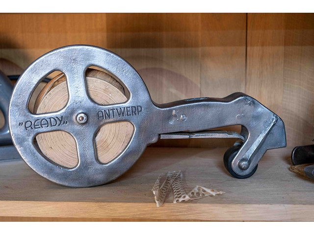 Kast 9_jointeuse 'ready' in aluminium - afbeelding 2 van  2