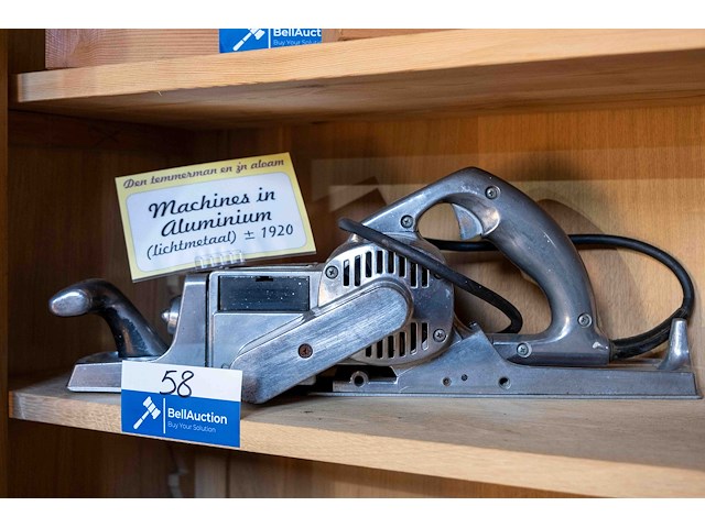 Kast 9_schuurmachine in aluminium - afbeelding 1 van  2