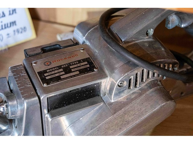 Kast 9_schuurmachine in aluminium - afbeelding 2 van  2