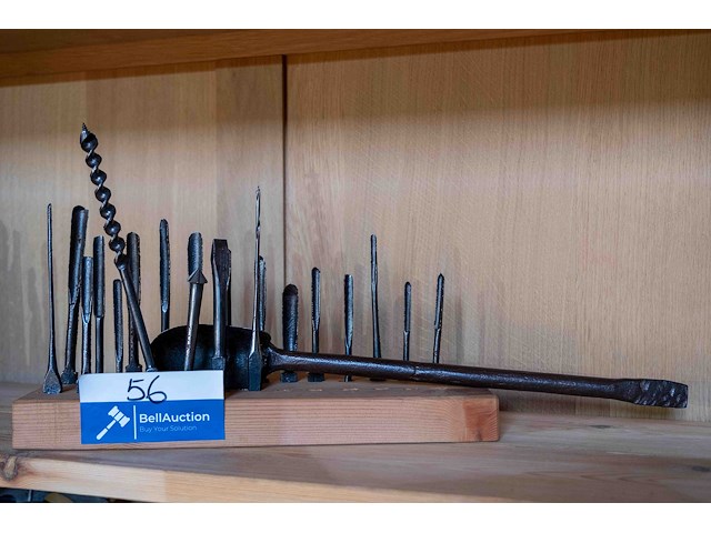 Kast 9_set boren - afbeelding 1 van  1