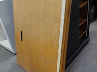 Kast + behangtafel - afbeelding 7 van  8