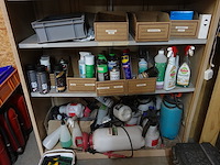 Kast + inhoud - afbeelding 7 van  13