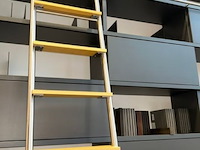 Kast + ladder op rail - afbeelding 2 van  8