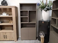 Kast massief eik - afbeelding 1 van  2