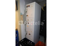 Kast met 4 kluisjes - afbeelding 2 van  4