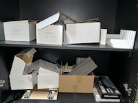 Kast met inhou - afbeelding 5 van  7