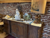 Kast met inhoud en opstaand design - afbeelding 1 van  6