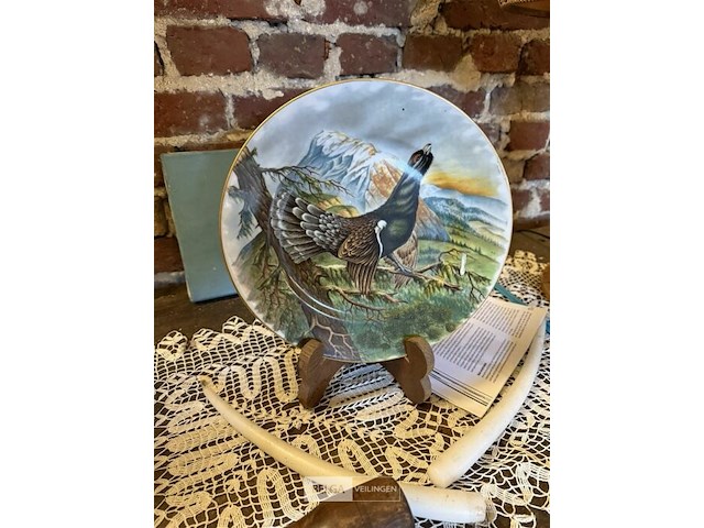 Kast met inhoud en opstaand design - afbeelding 3 van  6