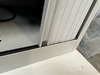 Kast met inhoud - afbeelding 3 van  8