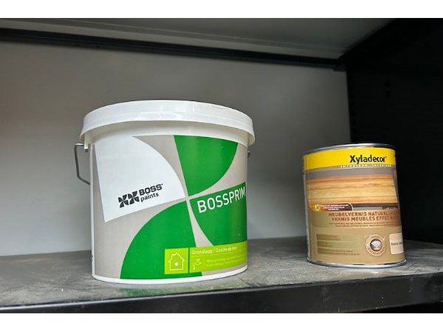 Kast met inhoud - afbeelding 8 van  8