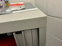 Kast met inhoud - afbeelding 3 van  8