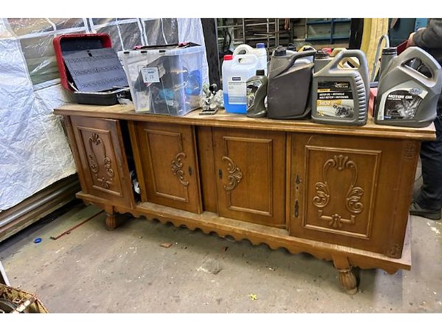 Kast met inhoud - afbeelding 8 van  10