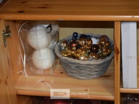 Kast met inhoud - afbeelding 4 van  6