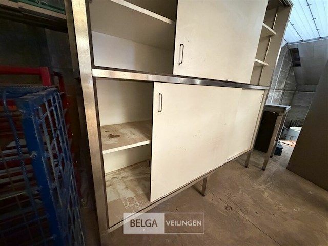 Kast met inox onderstel + volkern platen - afbeelding 3 van  3