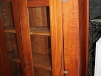 Kast met schuif en glazen deuren - afbeelding 3 van  3