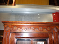 Kast met vitrine - afbeelding 6 van  7