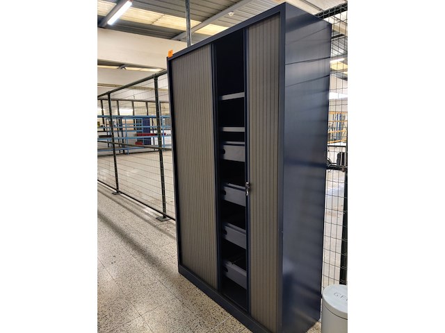 Kast mewaf - afbeelding 1 van  1