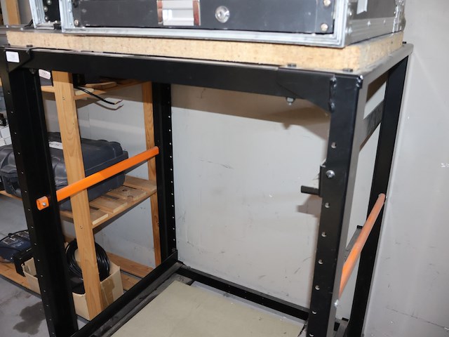 Kast op wielen - afbeelding 4 van  4