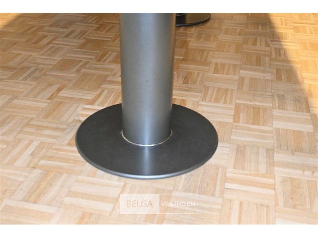 Kast + tafel - afbeelding 6 van  7