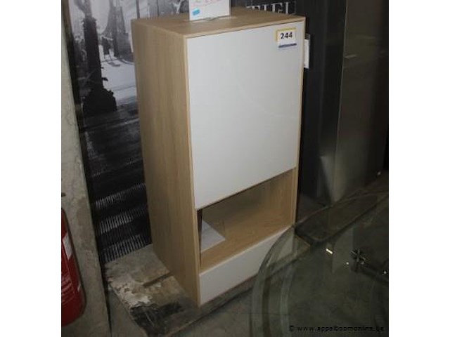 Kast veneto - afbeelding 1 van  2