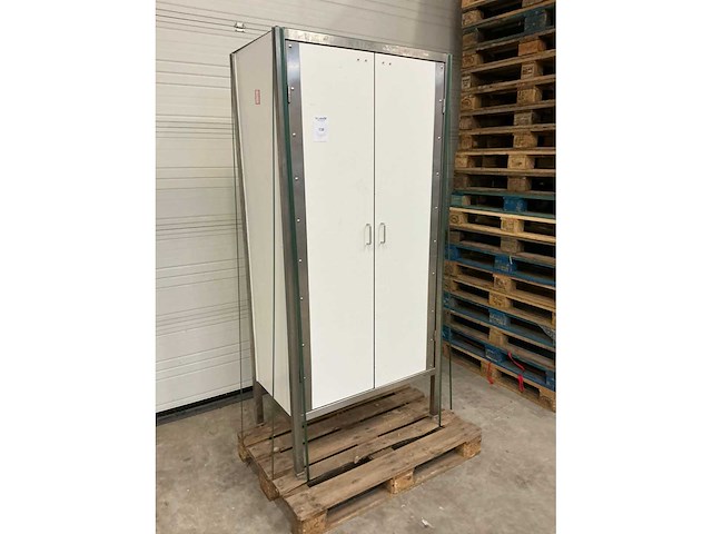 Kast - afbeelding 2 van  4