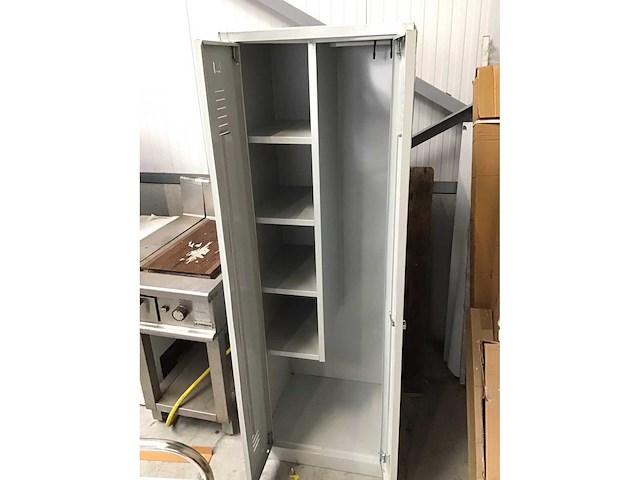 Kast - afbeelding 4 van  6